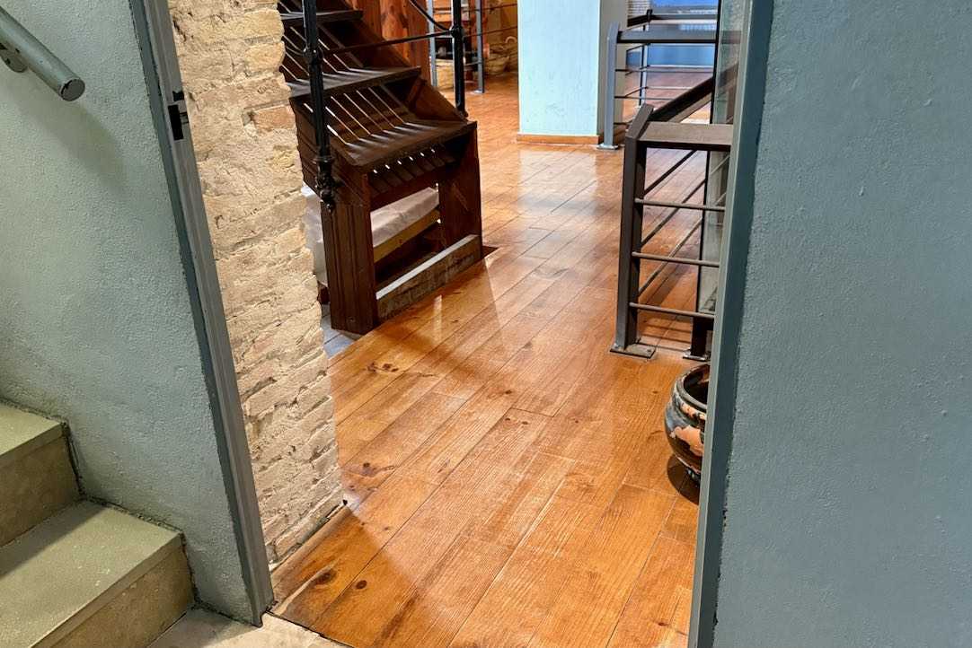 Acceso a primer piso
