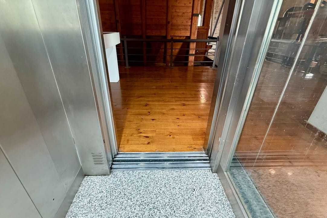 Interior de la cabina