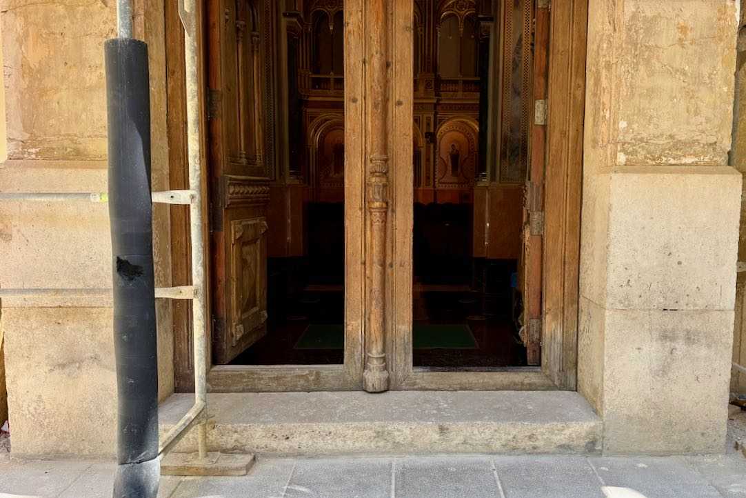Puerta no accesible