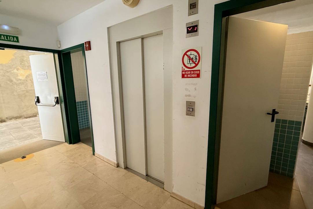 Ascensor Exposiciones
