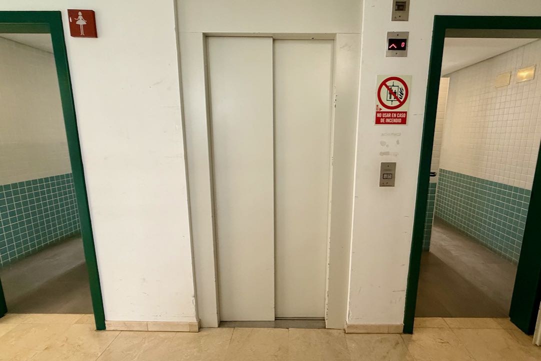 Ascensor Exposiciones