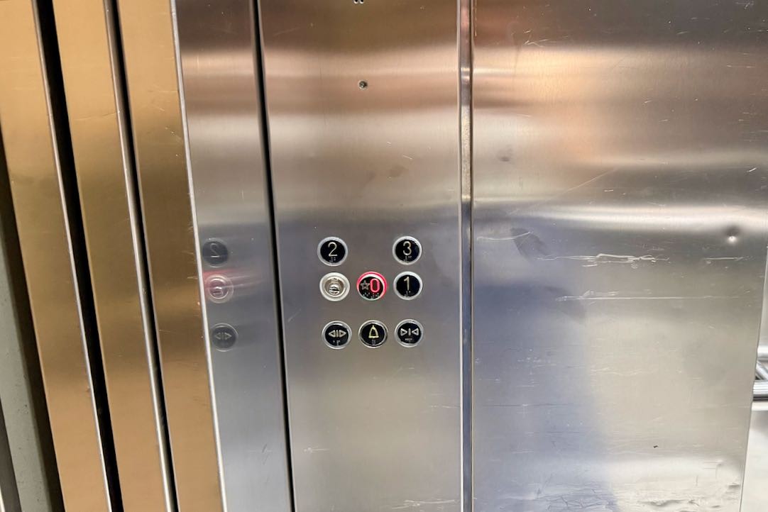 Panel de control de la cabina