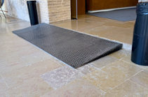 Rampa de la puerta interior