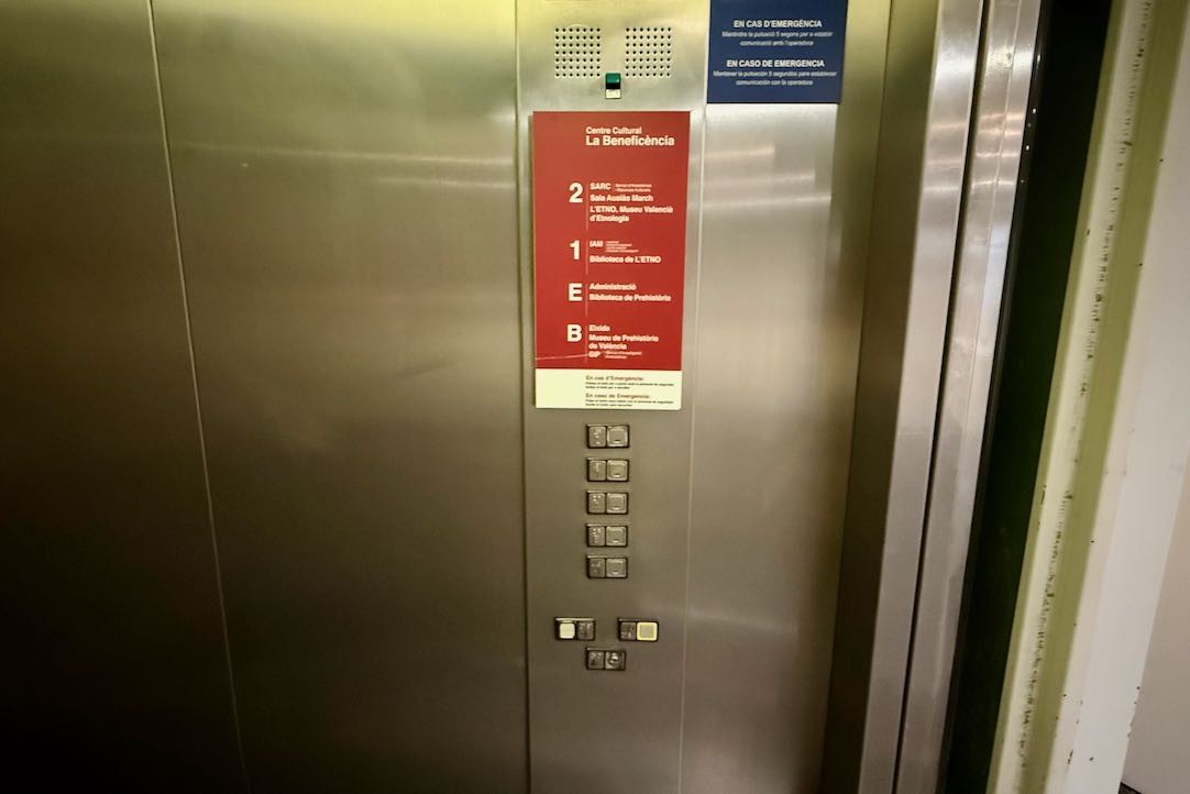 Panel de control de la cabina
