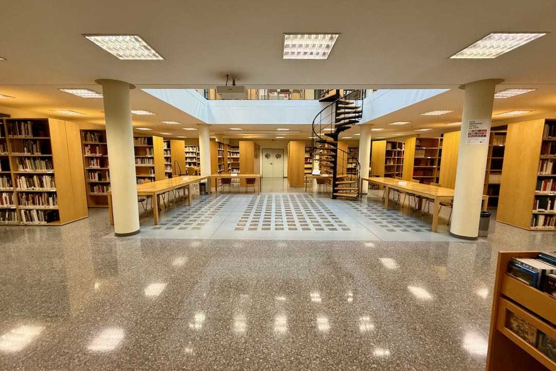 Vista general de la Biblioteca